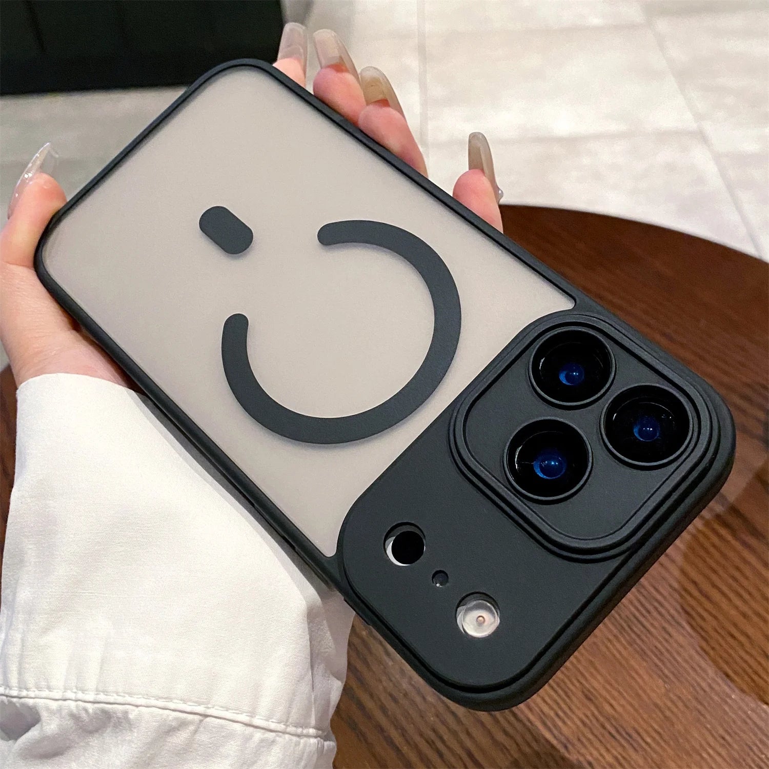 Transparent Magsafe IPhone17 Air Magnetic Shockproof Cover Matte Camera protection Case For iPhone 17 16 15 14Plus 13 12 Pro Max