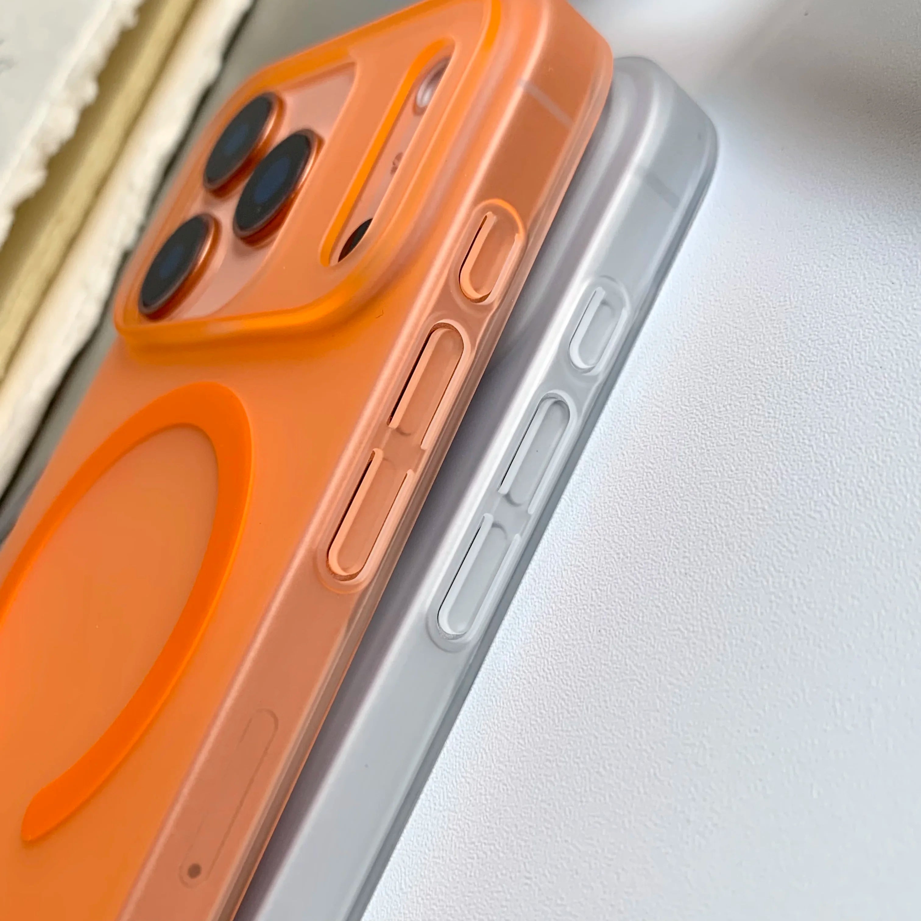 Ultra Thin Frosted PC Hard For Magsafe Magnetic Case For iPhone 17 Air 16 15 14 13 12 Pro Max Plus Shockproof Translucent Cover