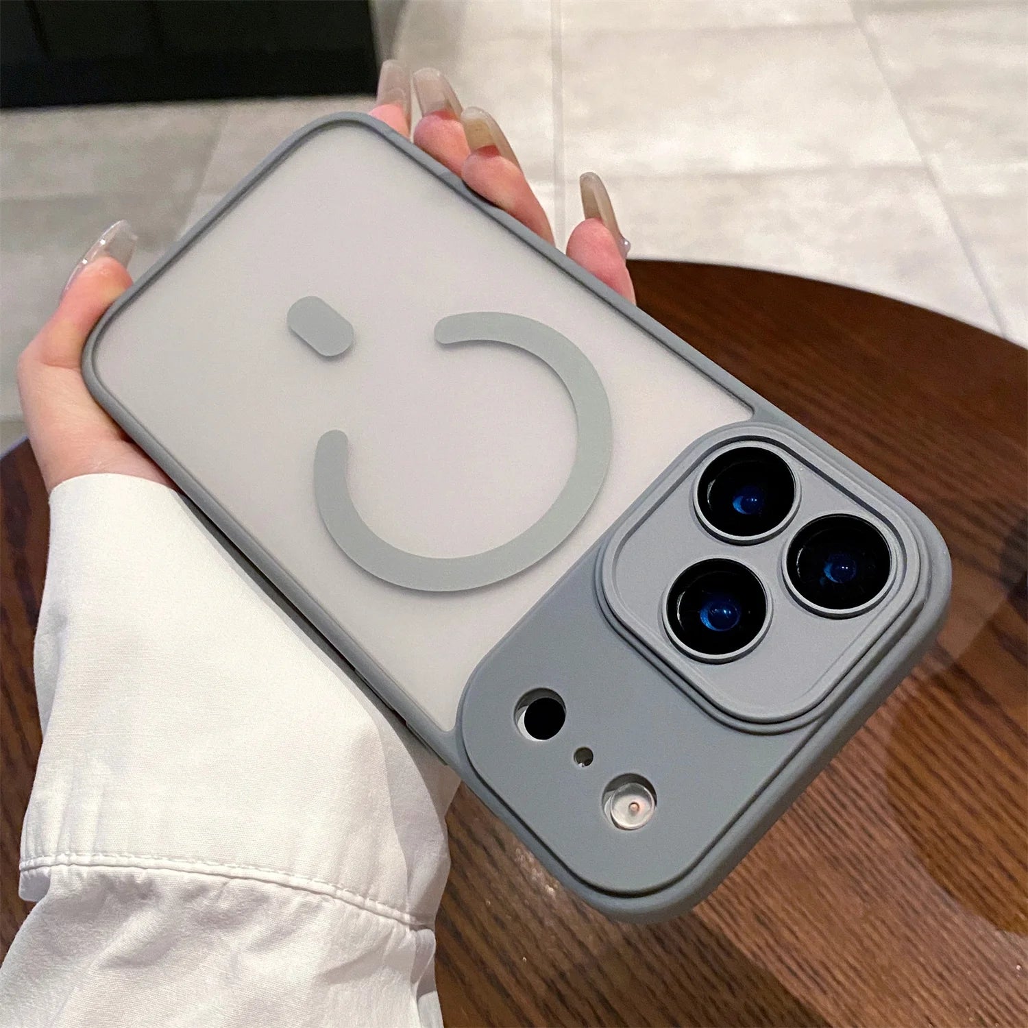 Transparent Magsafe IPhone17 Air Magnetic Shockproof Cover Matte Camera protection Case For iPhone 17 16 15 14Plus 13 12 Pro Max